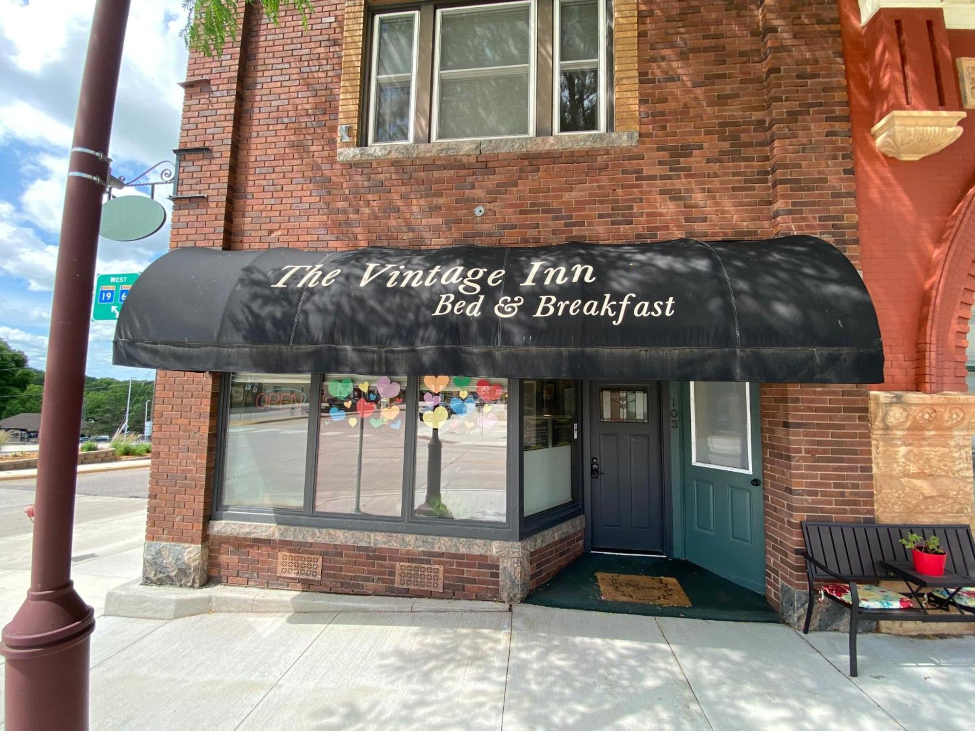 The Vintage Inn Redwood Falls エクステリア 写真