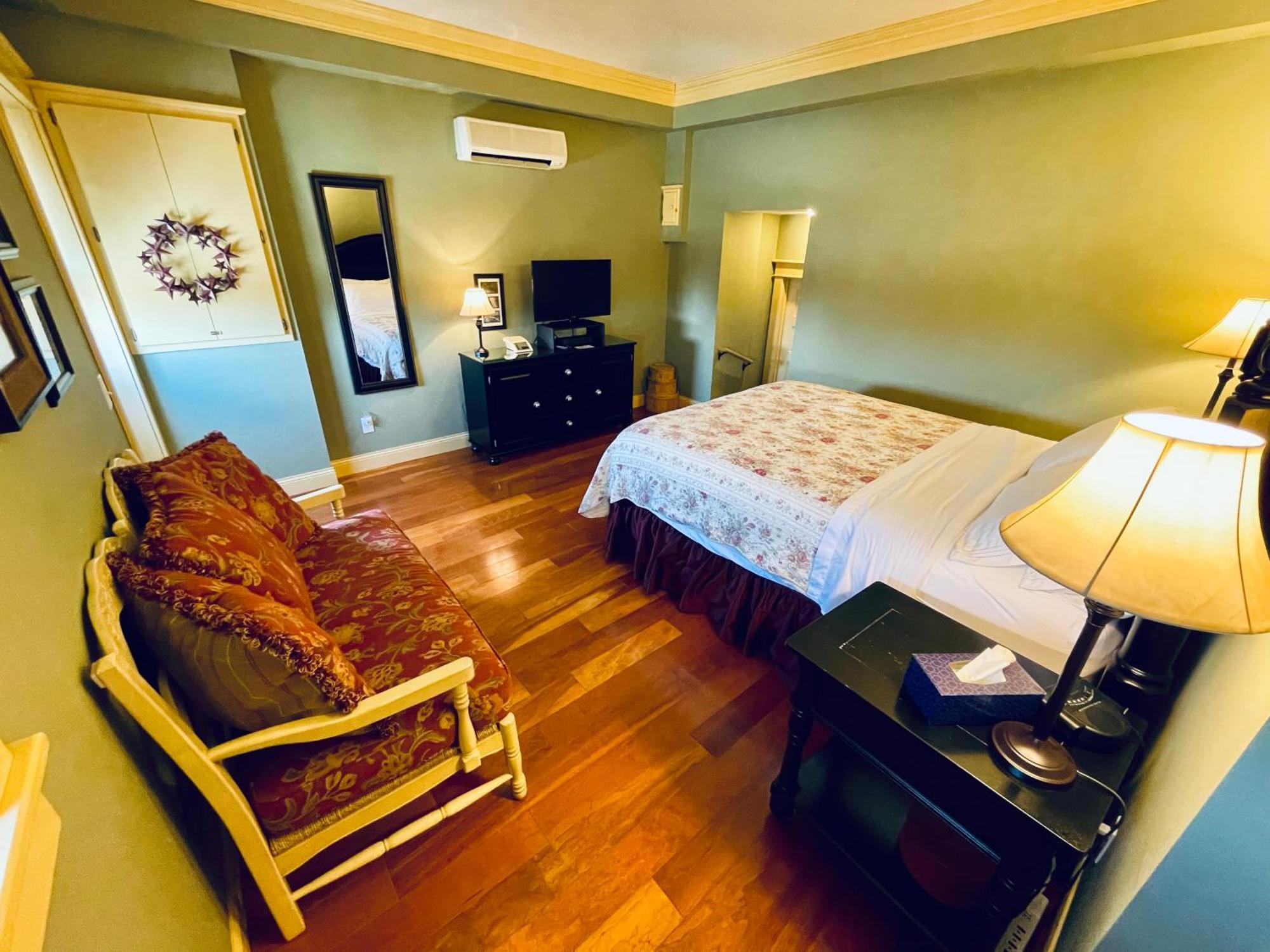 The Vintage Inn Redwood Falls エクステリア 写真